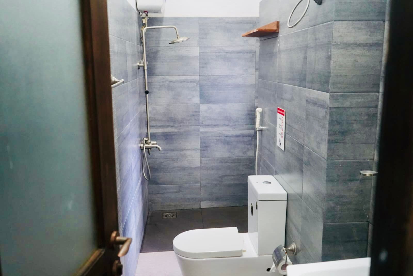 Deluxe Double Room – Amaluna thumbnail 4