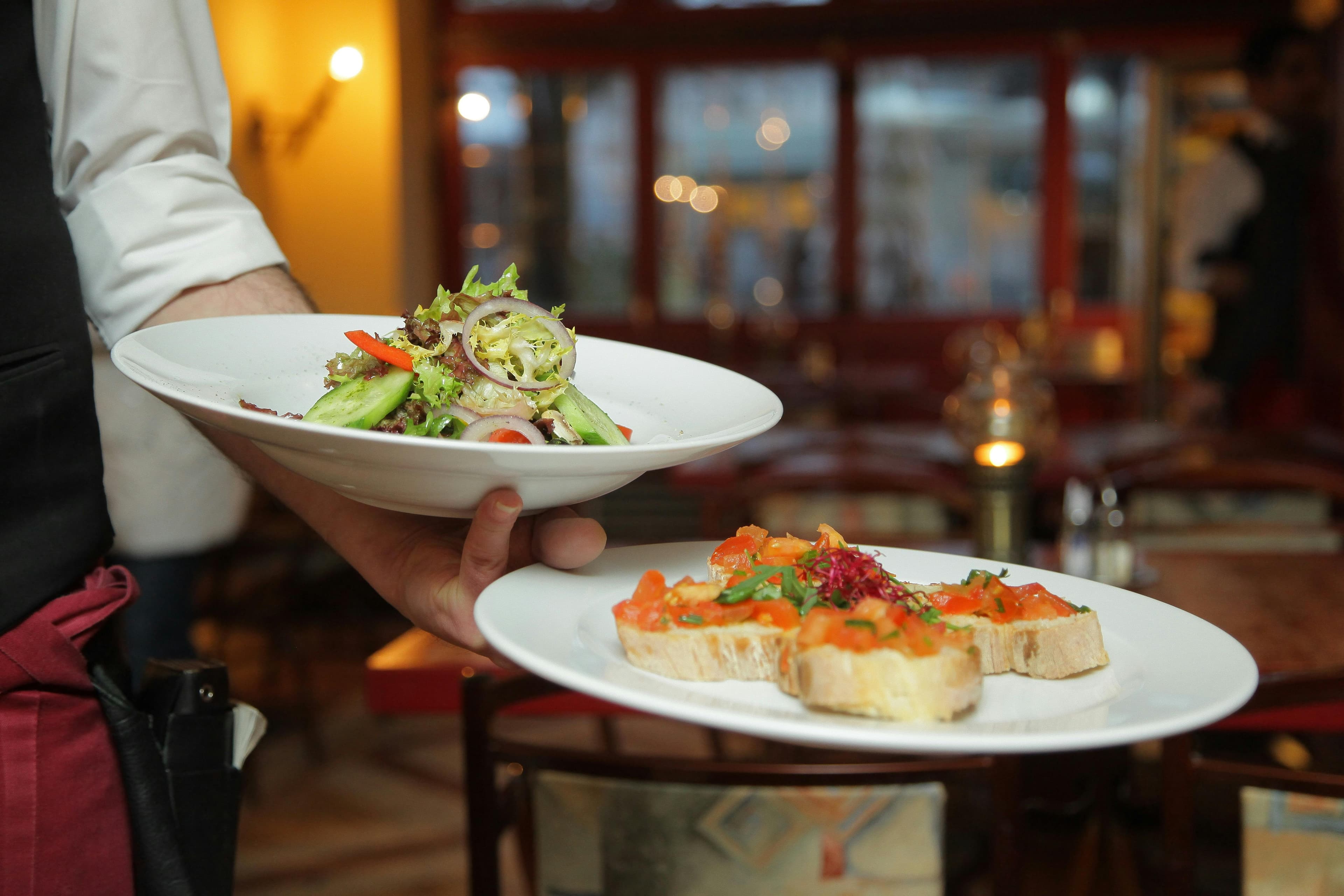 Amaluna Dining